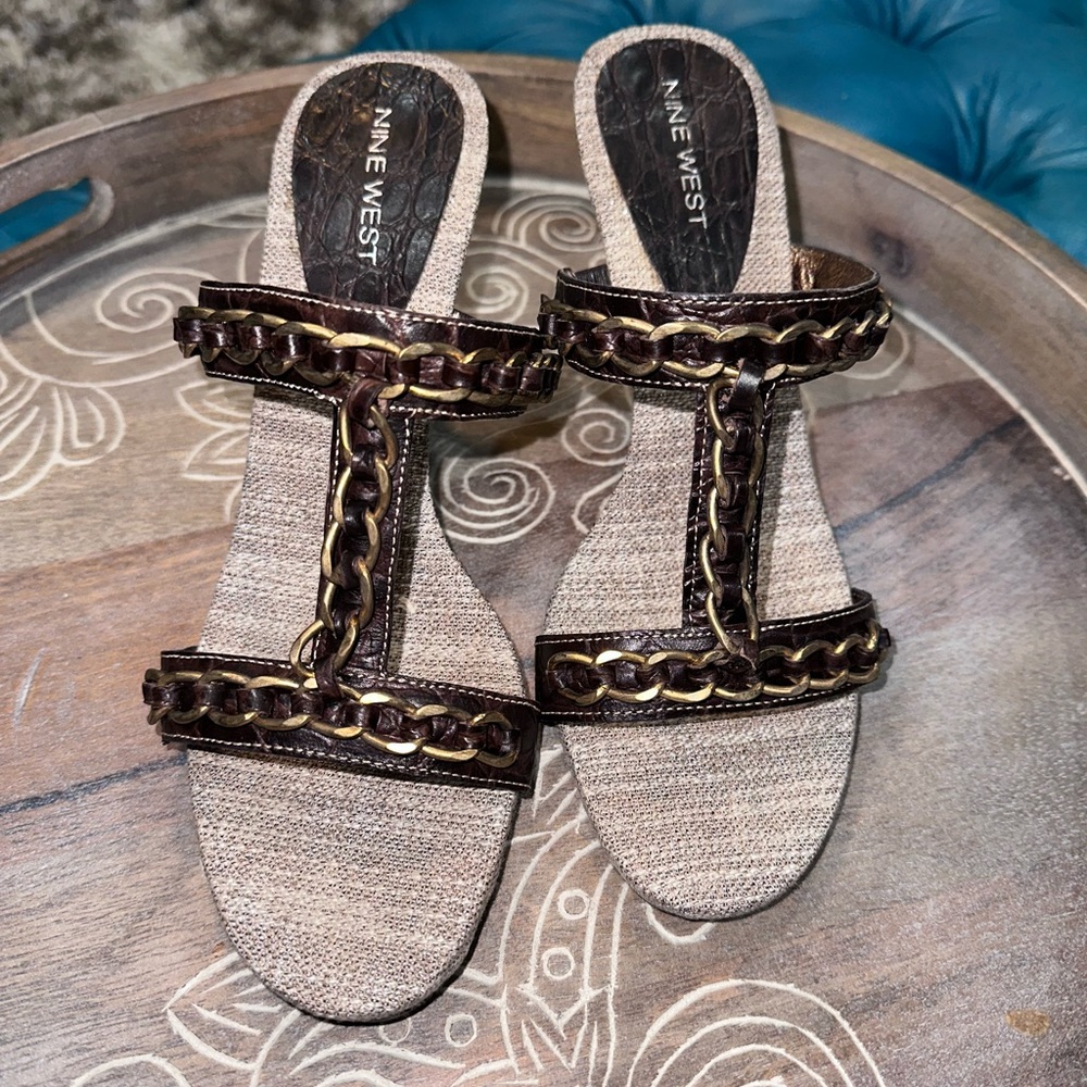 Nine West Dark Brown Crocodile size 9.5